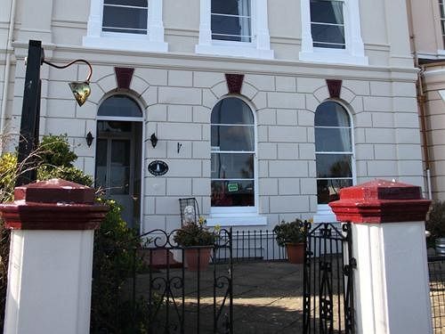 Hotell Lynton House 3*